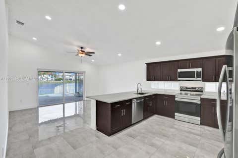 Tiny photo for 17961 SW 27th St, Miramar, FL 33029 (MLS # A12006250)
