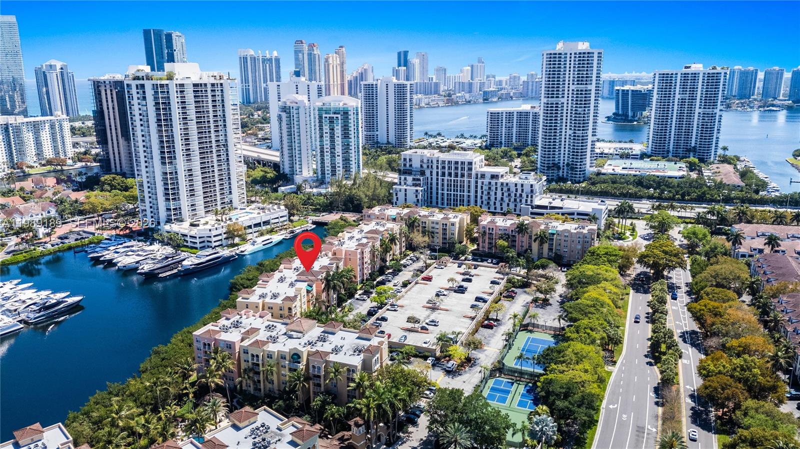 THE YACHT CLUB AT AVENTUR - Residential