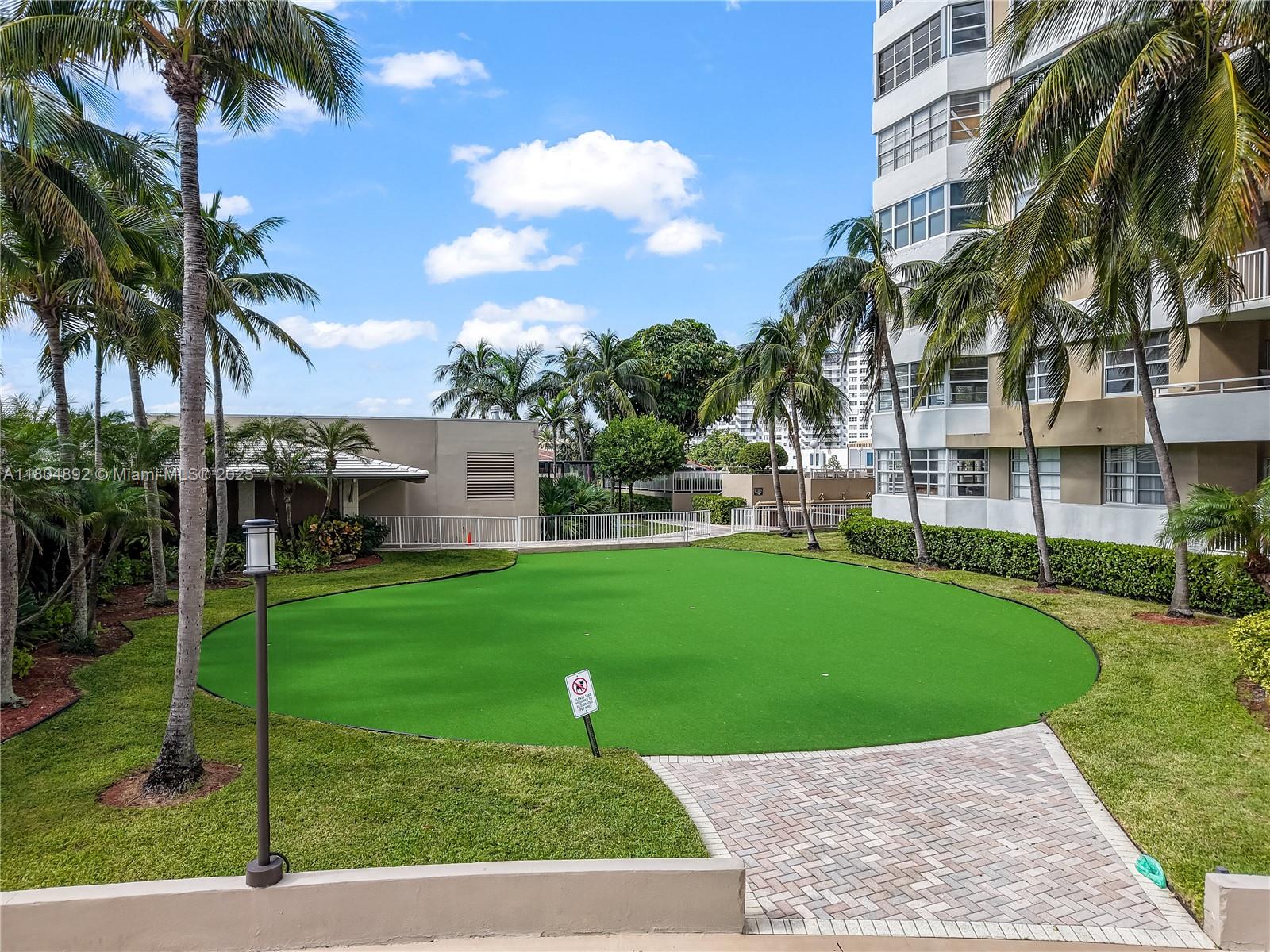 HEMISPHERES CONDO - Residential