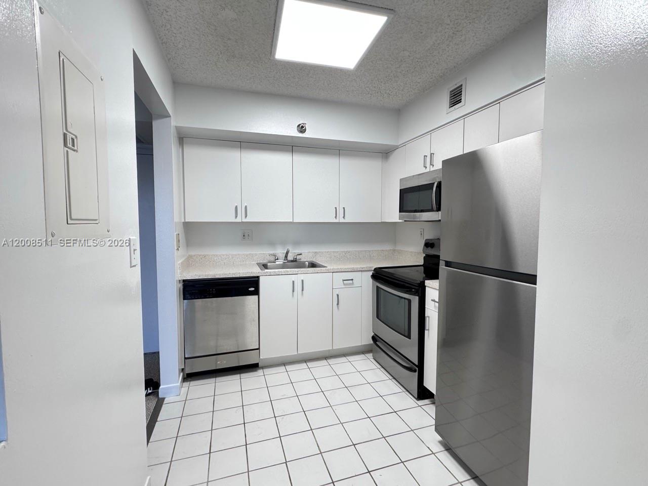 3300 NE 191st St 516