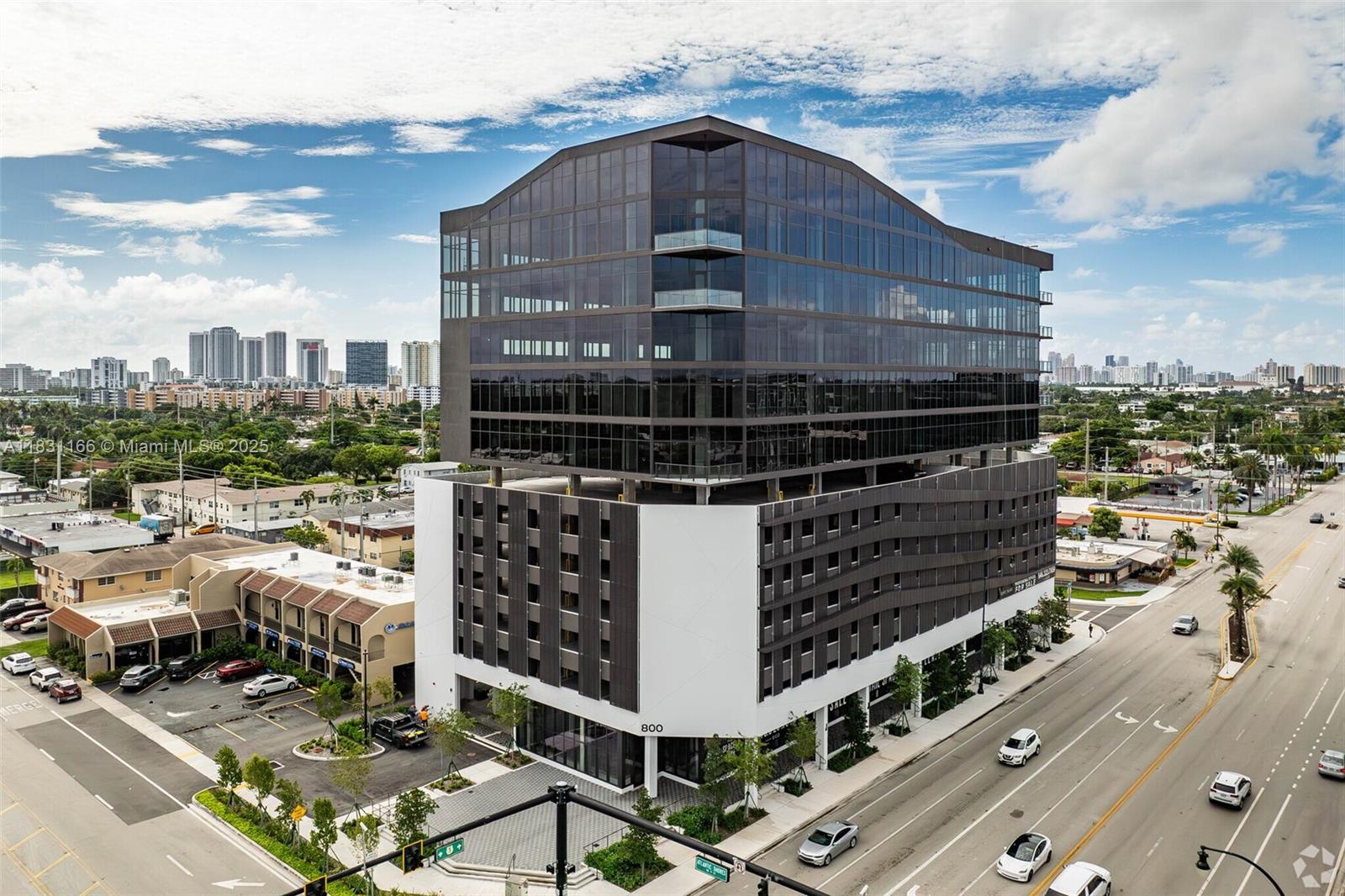 800 N Federal Hwy 105