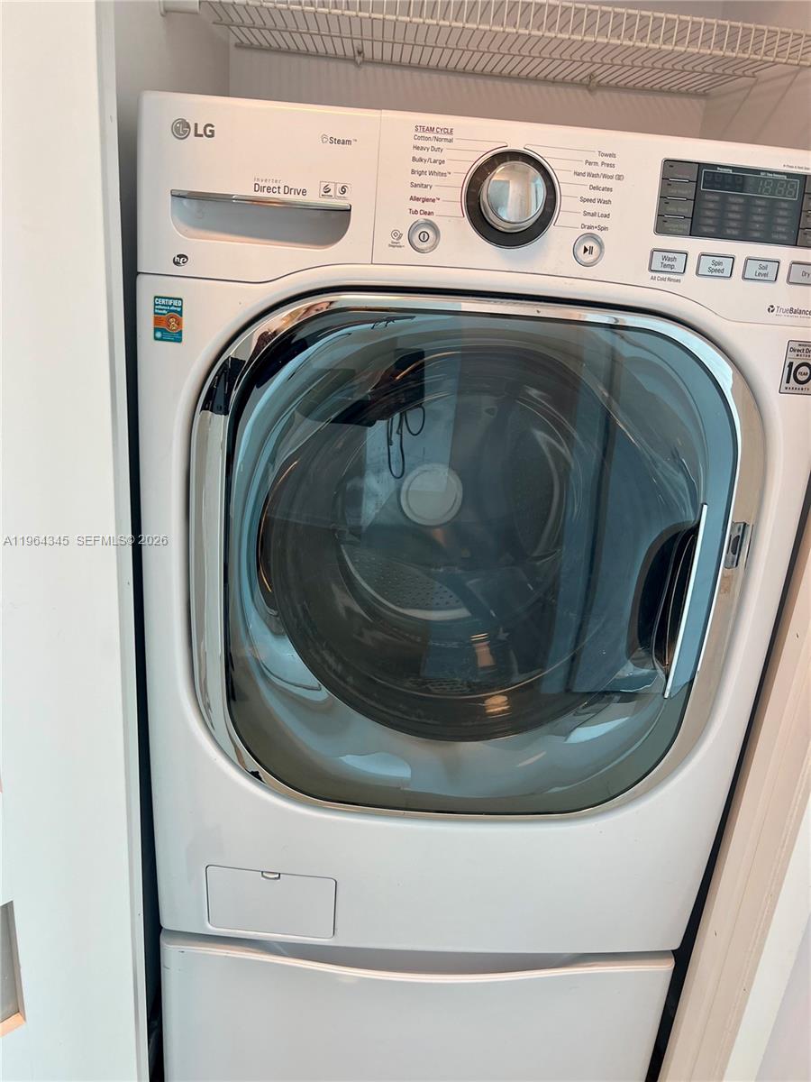 Met 1 - Residential Lease