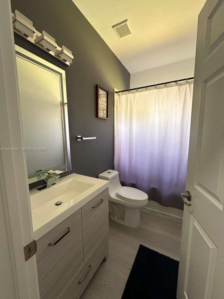 VENETIAN PARC WEST - Residential