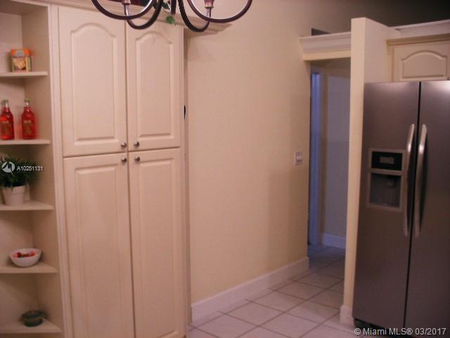 SAWGRASS ESTATES 129-35 B - Residential Lease