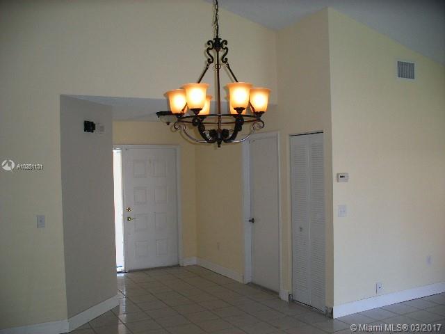 SAWGRASS ESTATES 129-35 B - Residential Lease