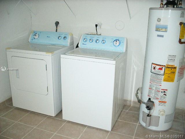 SAWGRASS ESTATES 129-35 B - Residential Lease