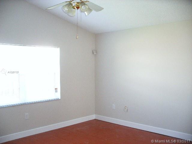 SAWGRASS ESTATES 129-35 B - Residential Lease