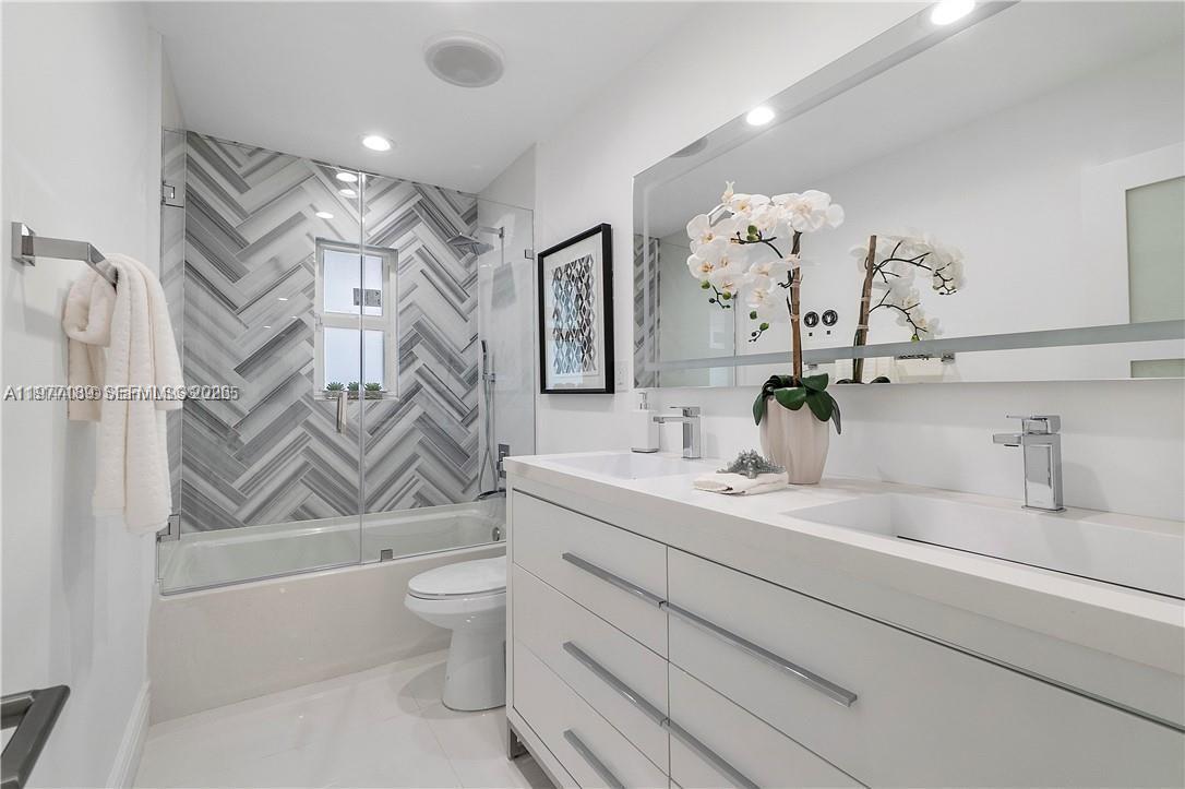 PLANTATION - Residential