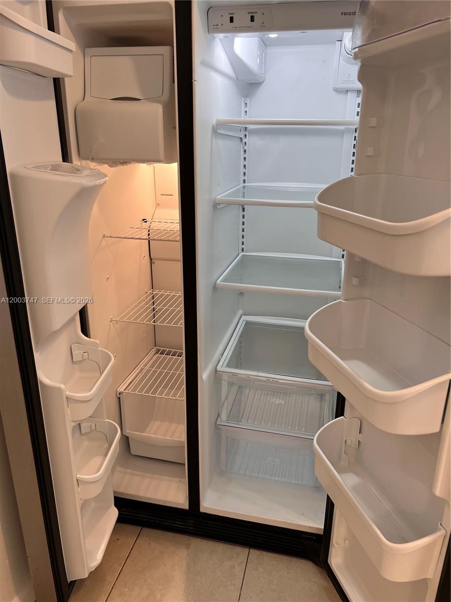 OLA CONDO - Residential Lease