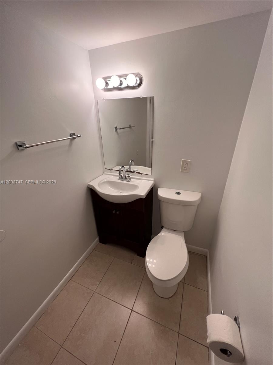 OLA CONDO - Residential Lease