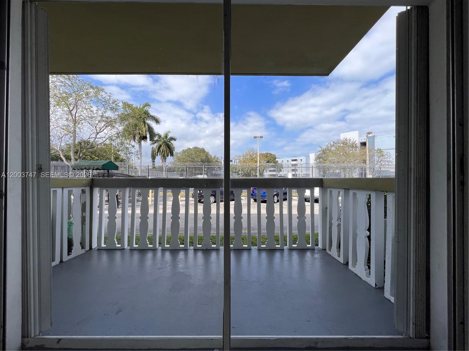 OLA CONDO - Residential Lease