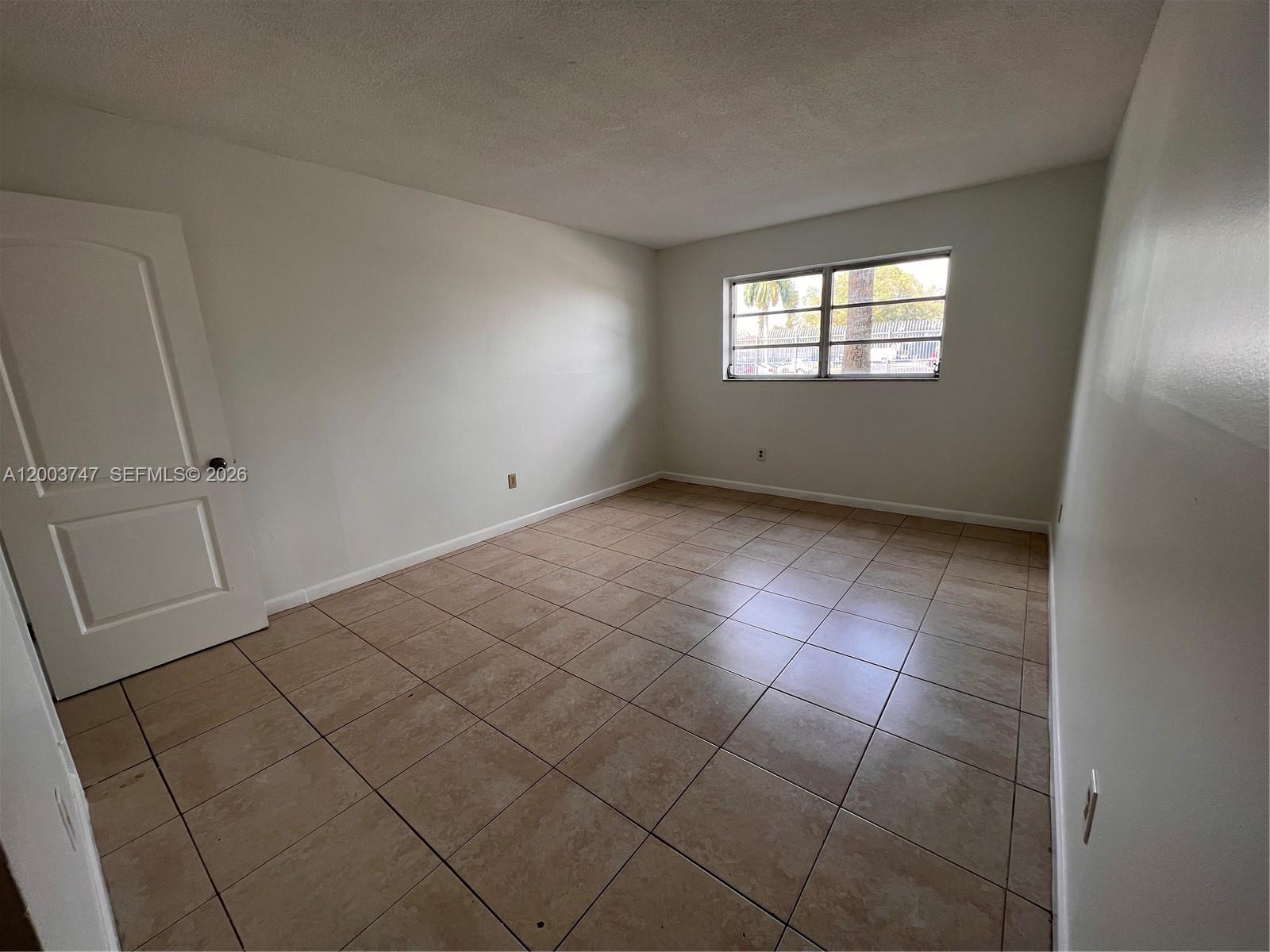 OLA CONDO - Residential Lease