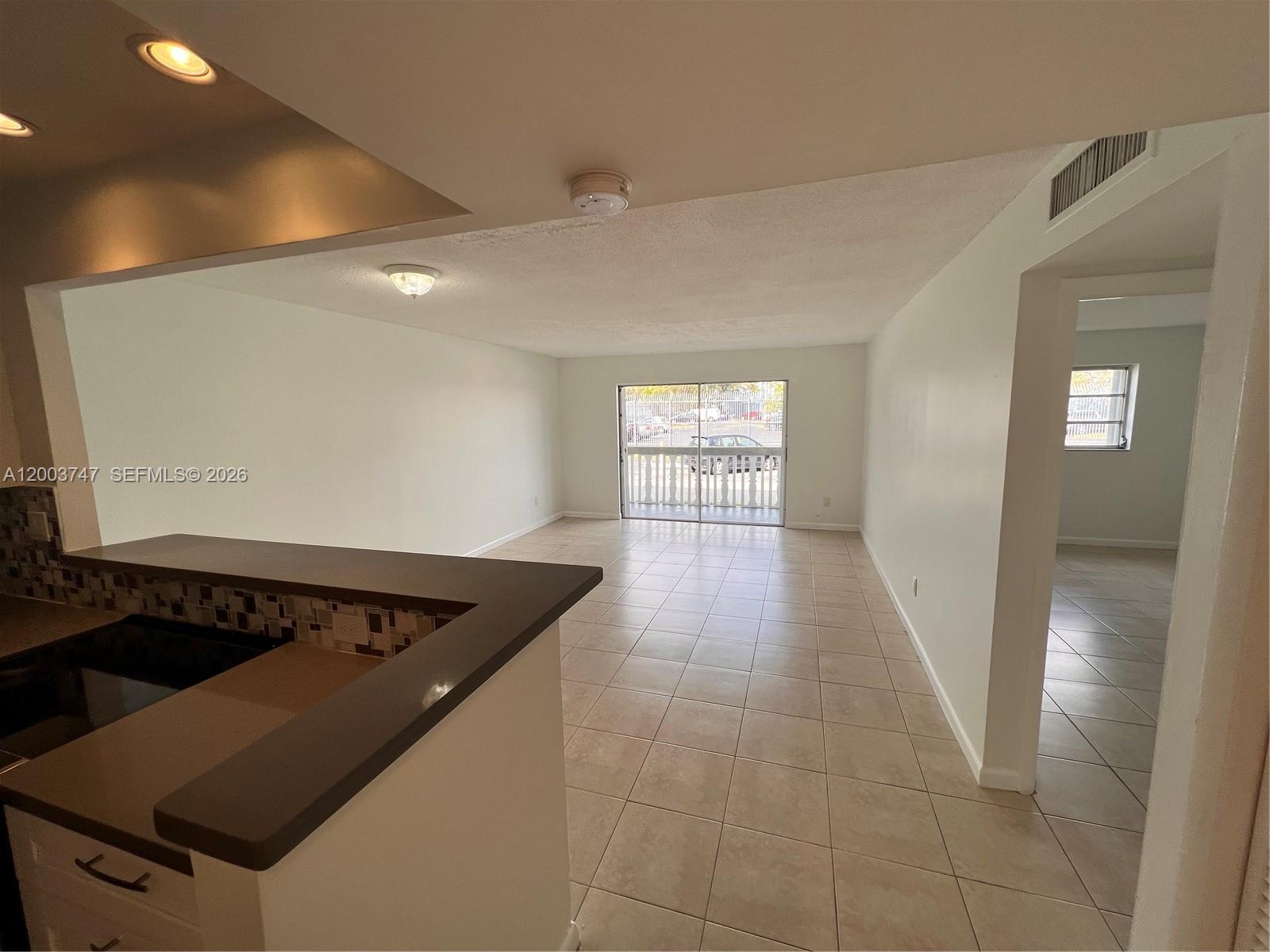 OLA CONDO - Residential Lease