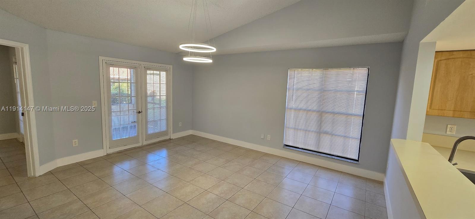 WOODSTREAM - Residential Lease