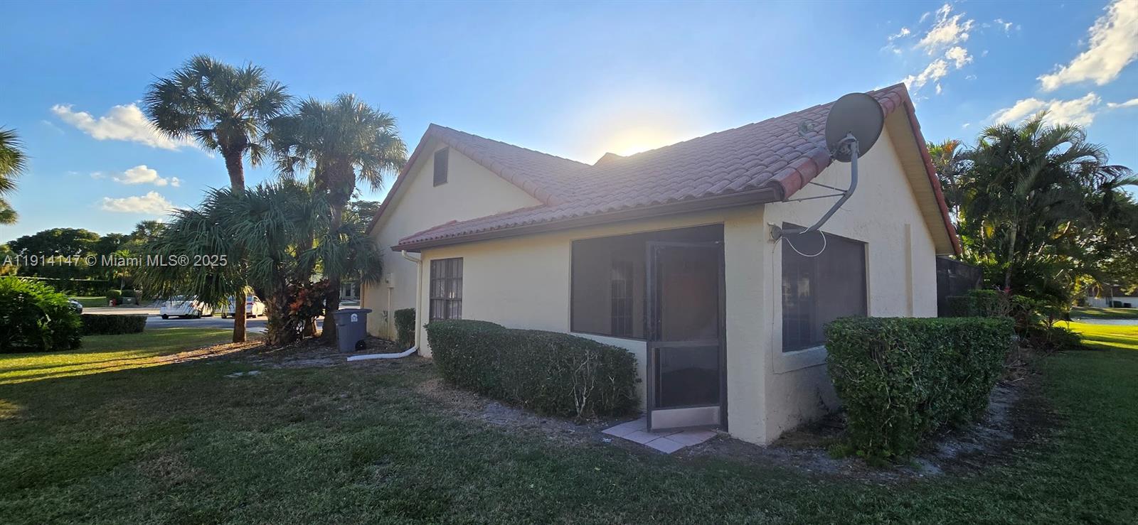 WOODSTREAM - Residential Lease