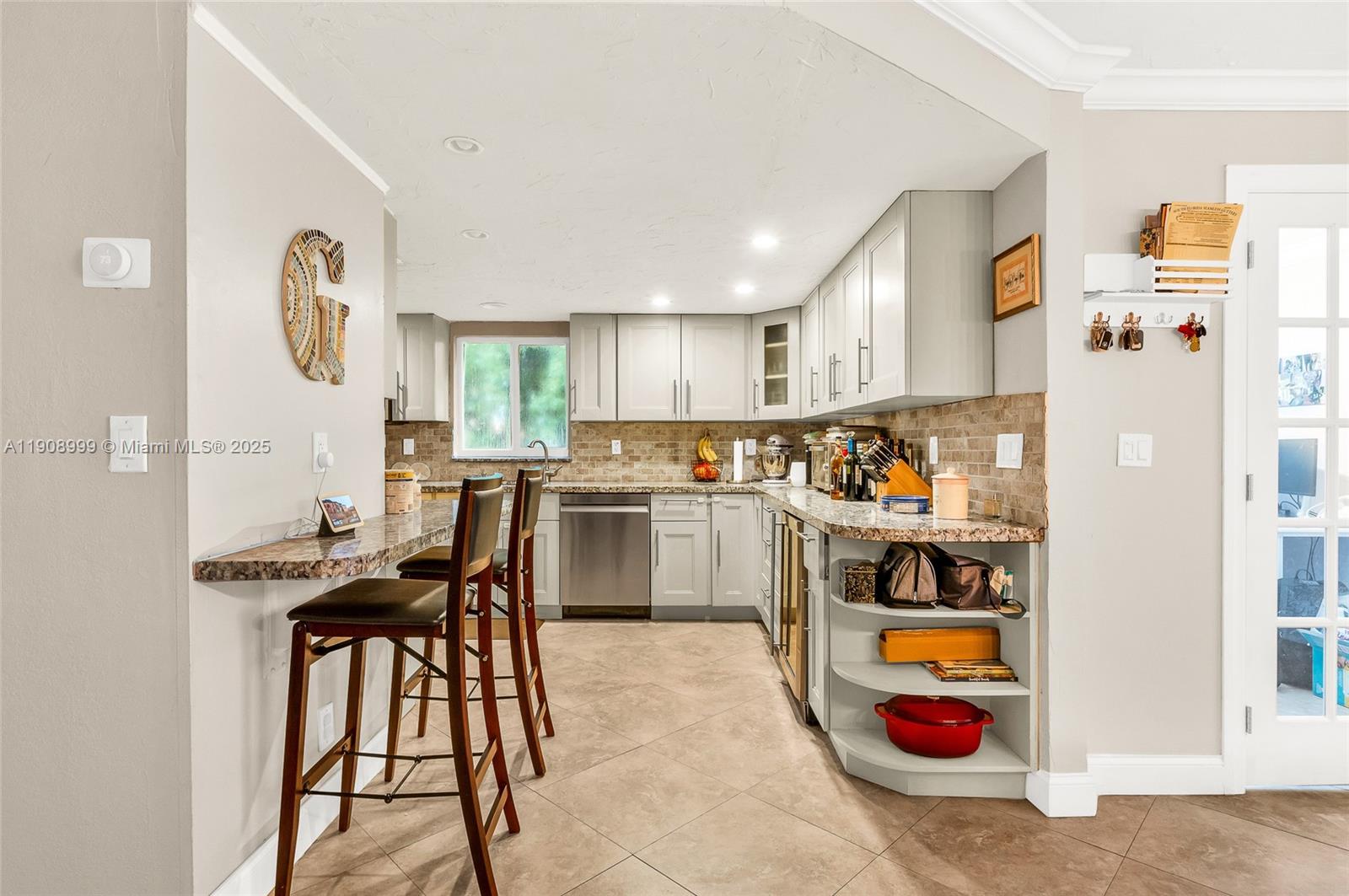 NOVA TOWNHOUSES CONDOMINI - Residential Lease