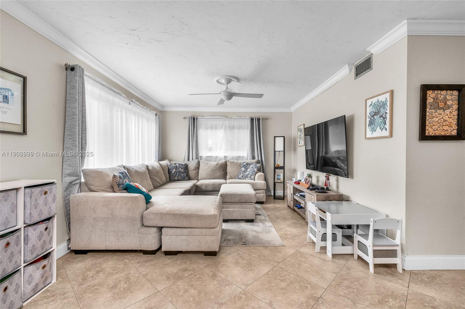 NOVA TOWNHOUSES CONDOMINI - Residential Lease