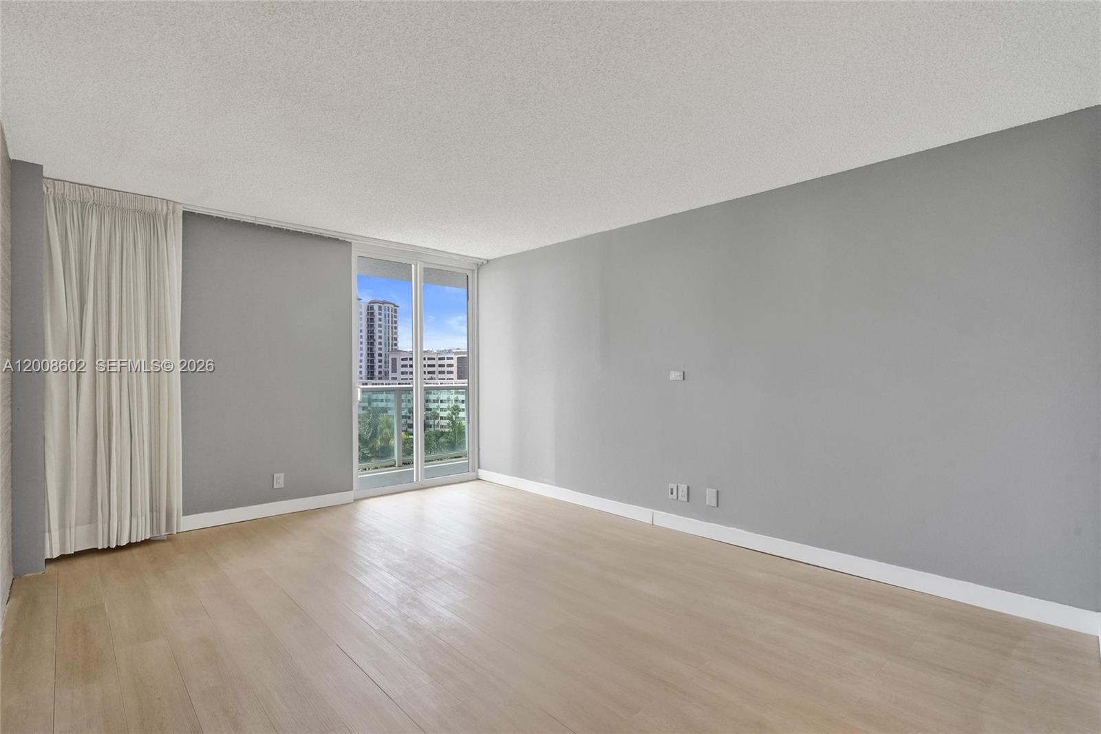 ARLEN HOUSE EAST CONDO - Residential