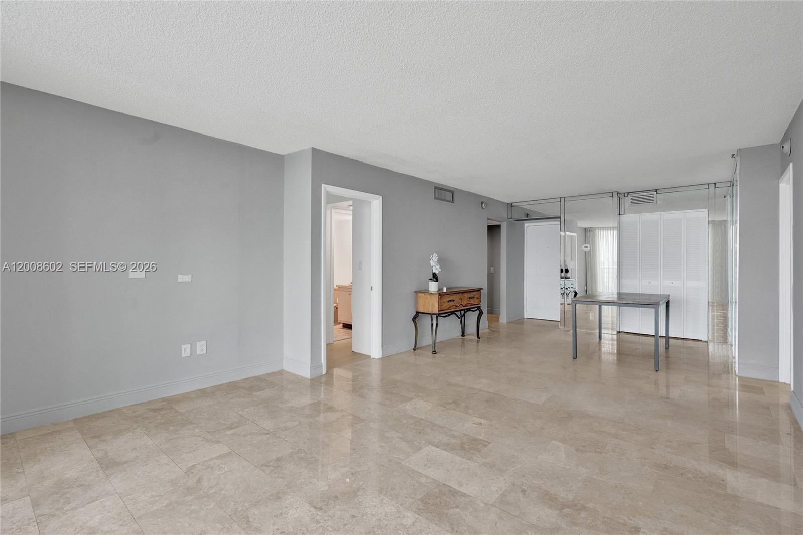 ARLEN HOUSE EAST CONDO - Residential