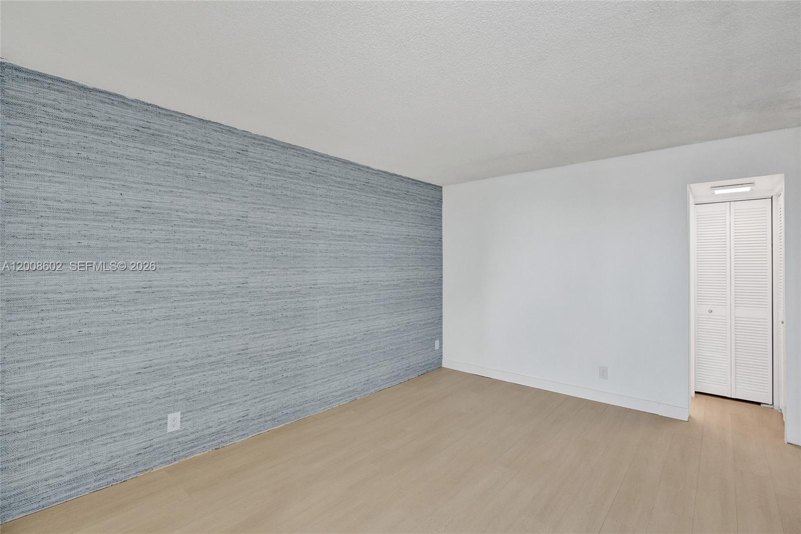 ARLEN HOUSE EAST CONDO - Residential