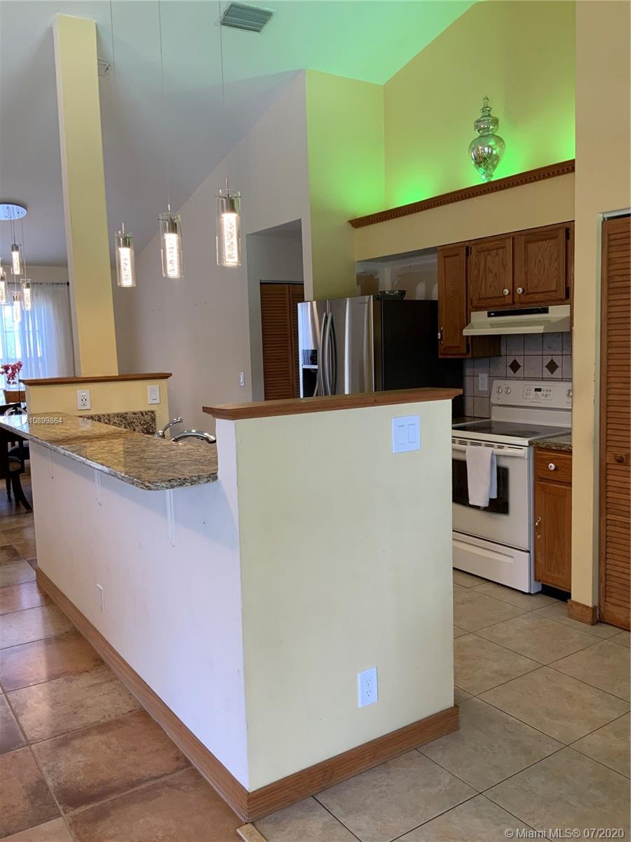 MEADOWS 300 1 - Residential