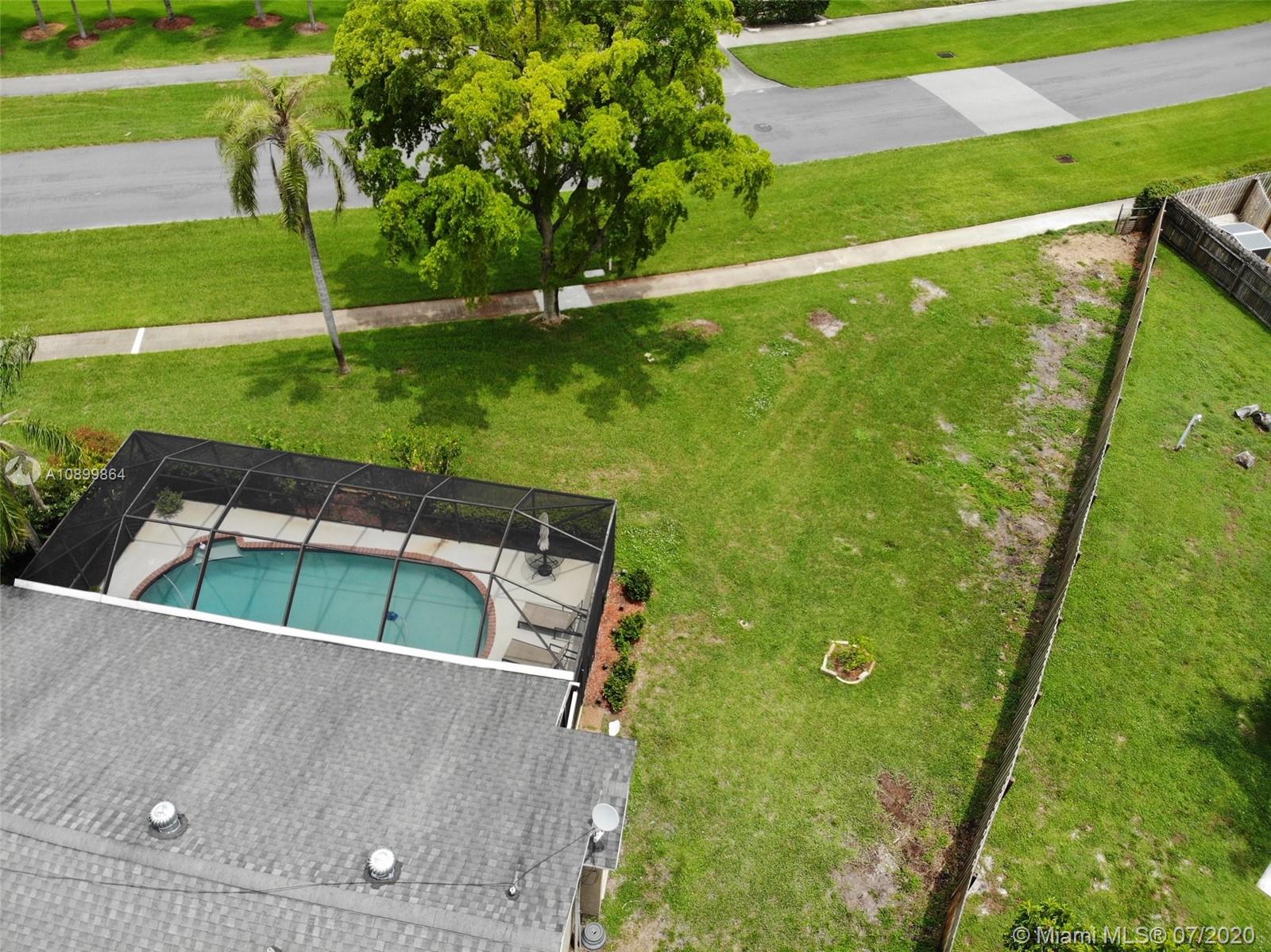 MEADOWS 300 1 - Residential