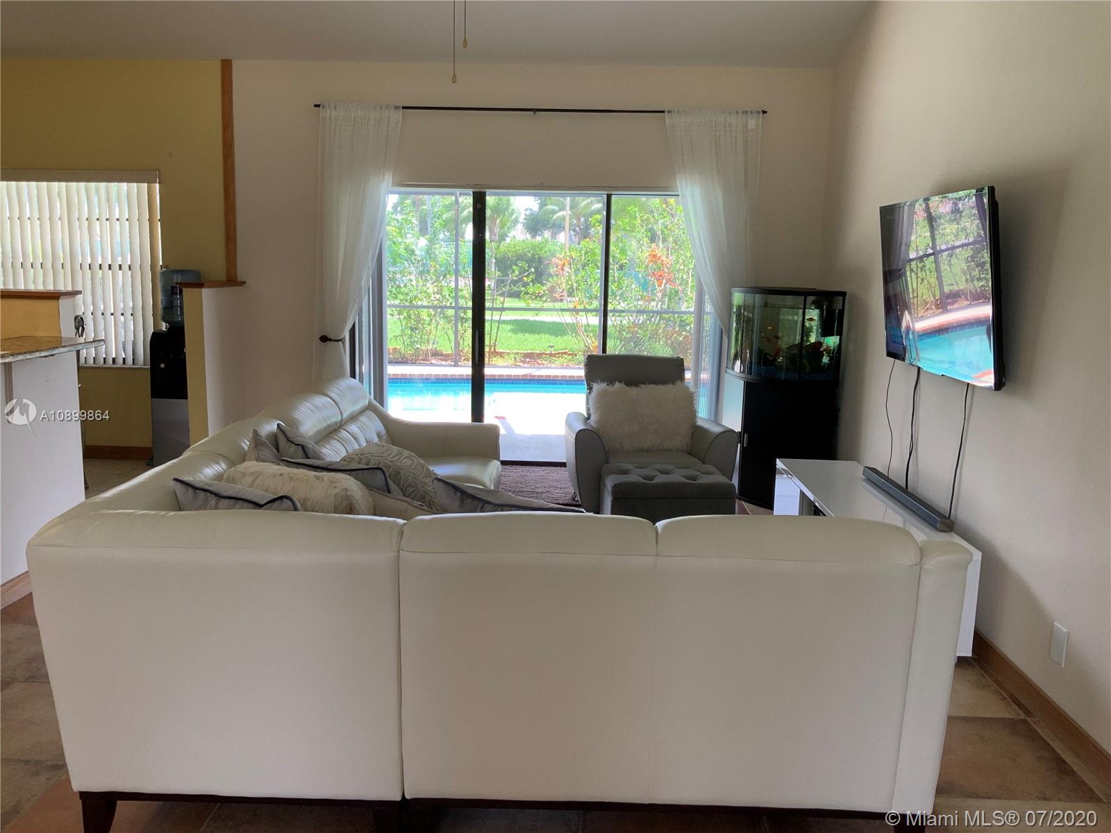 MEADOWS 300 1 - Residential