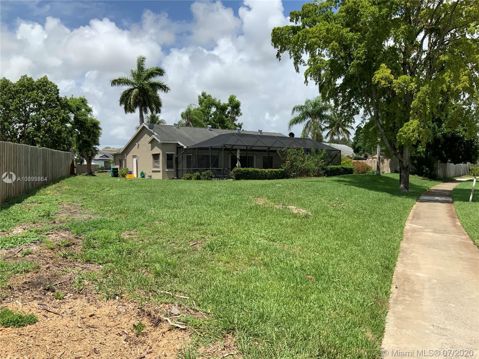 MEADOWS 300 1 - Residential