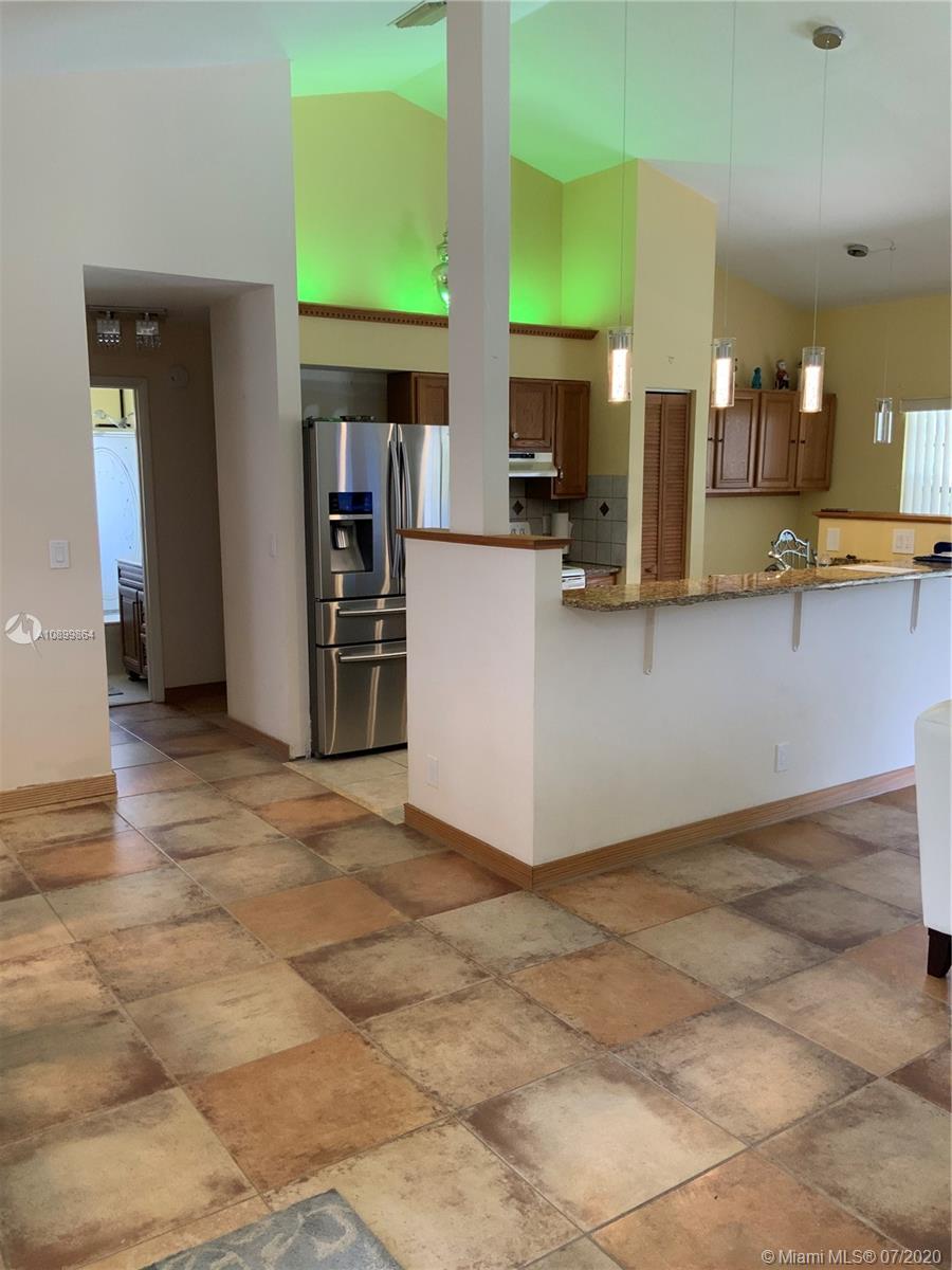 MEADOWS 300 1 - Residential