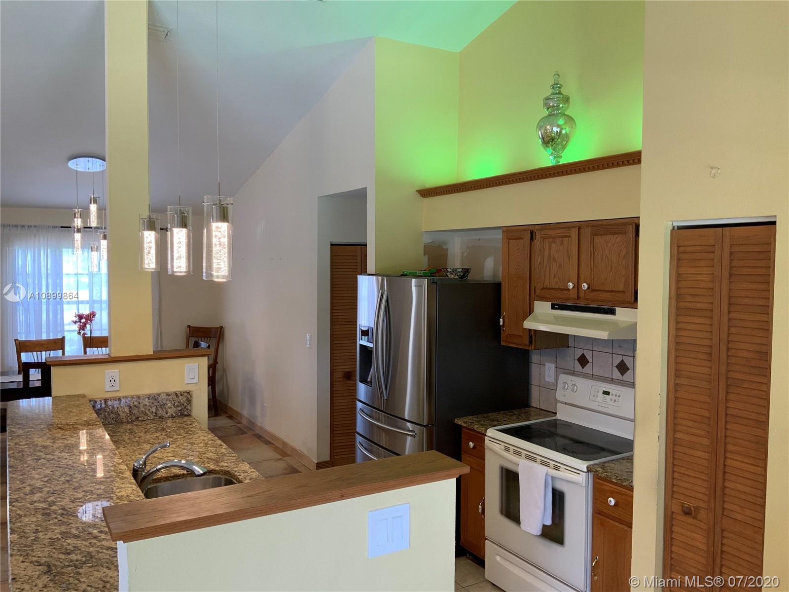 MEADOWS 300 1 - Residential