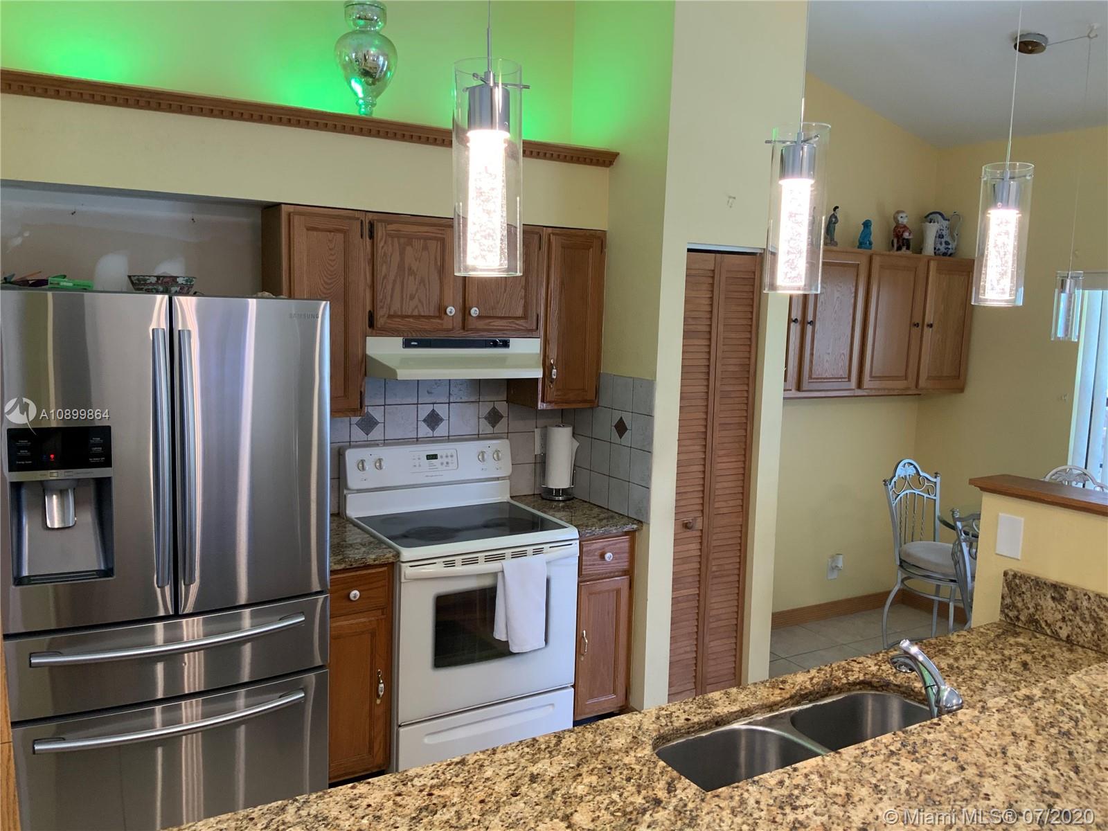 MEADOWS 300 1 - Residential