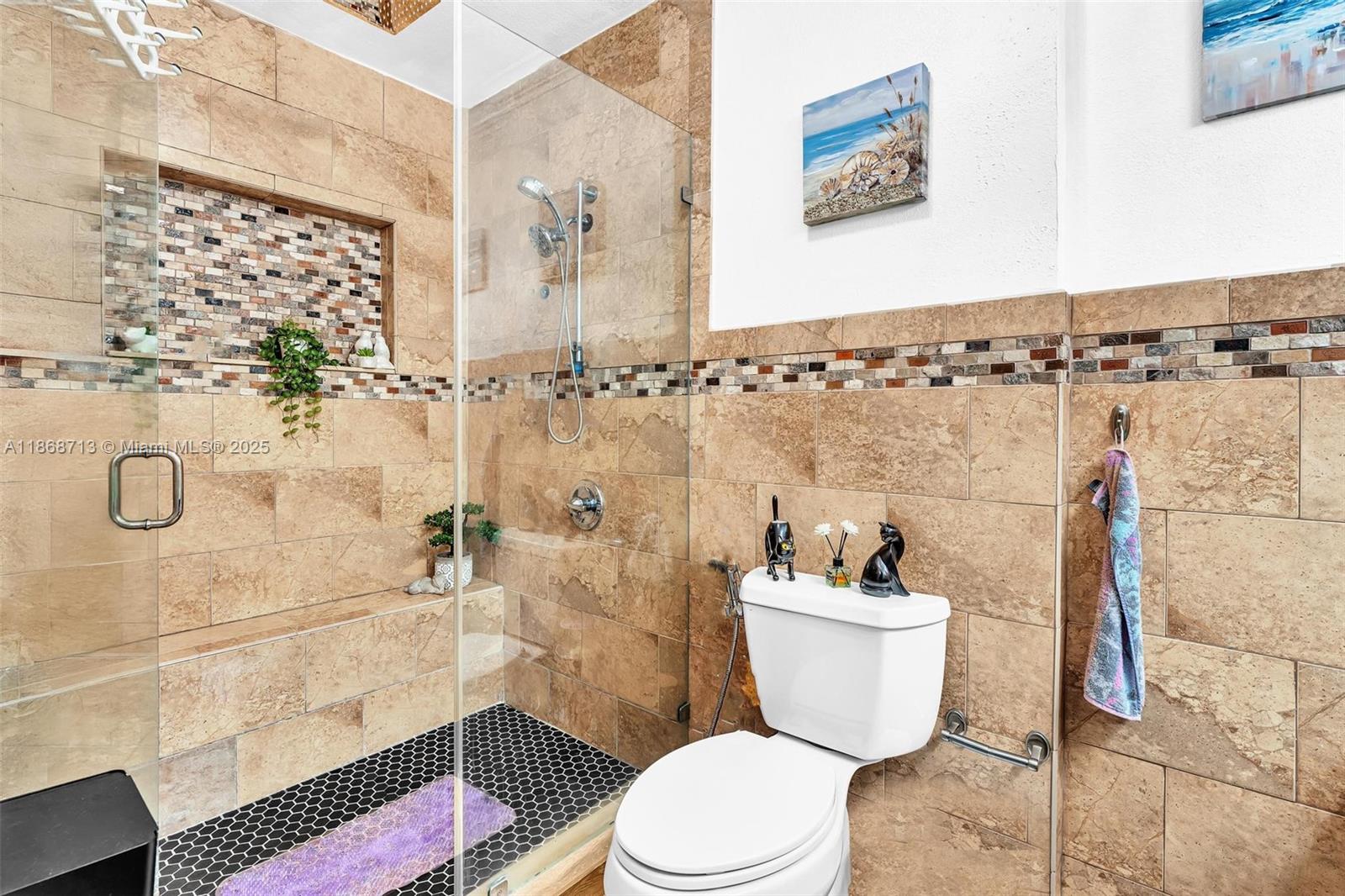 PALM SPRINGS AMD - Residential