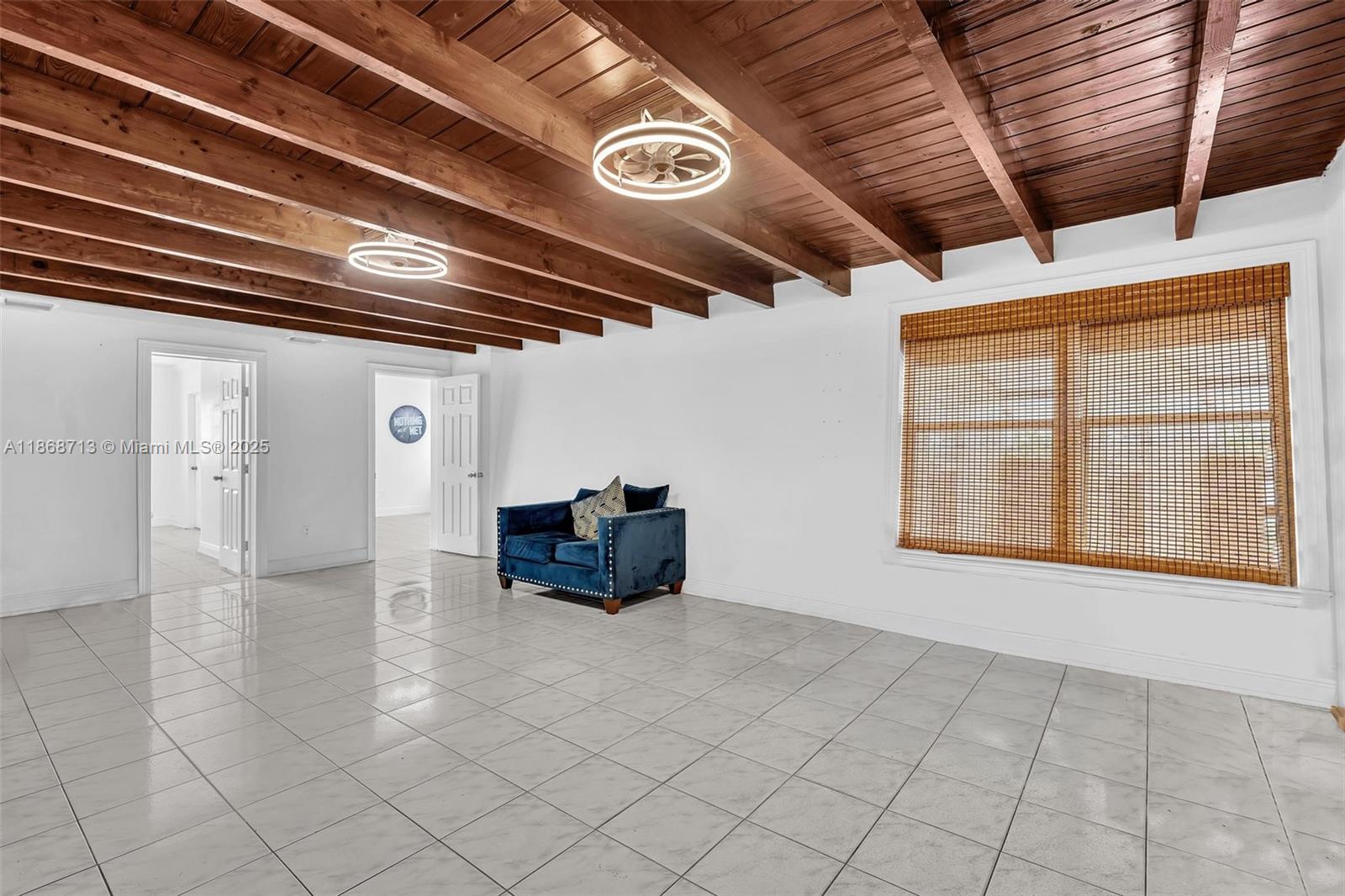 PALM SPRINGS AMD - Residential