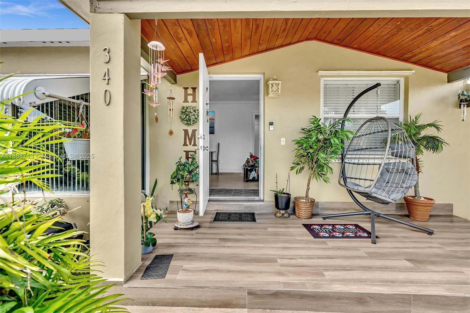 PALM SPRINGS AMD - Residential