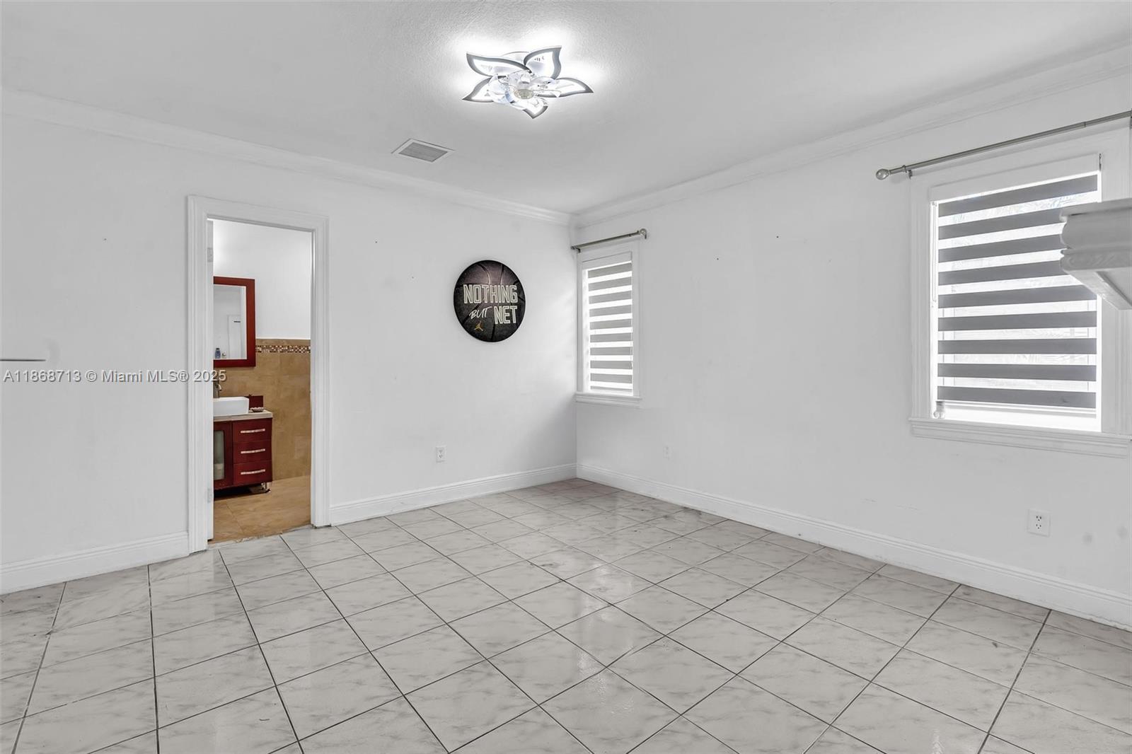 PALM SPRINGS AMD - Residential