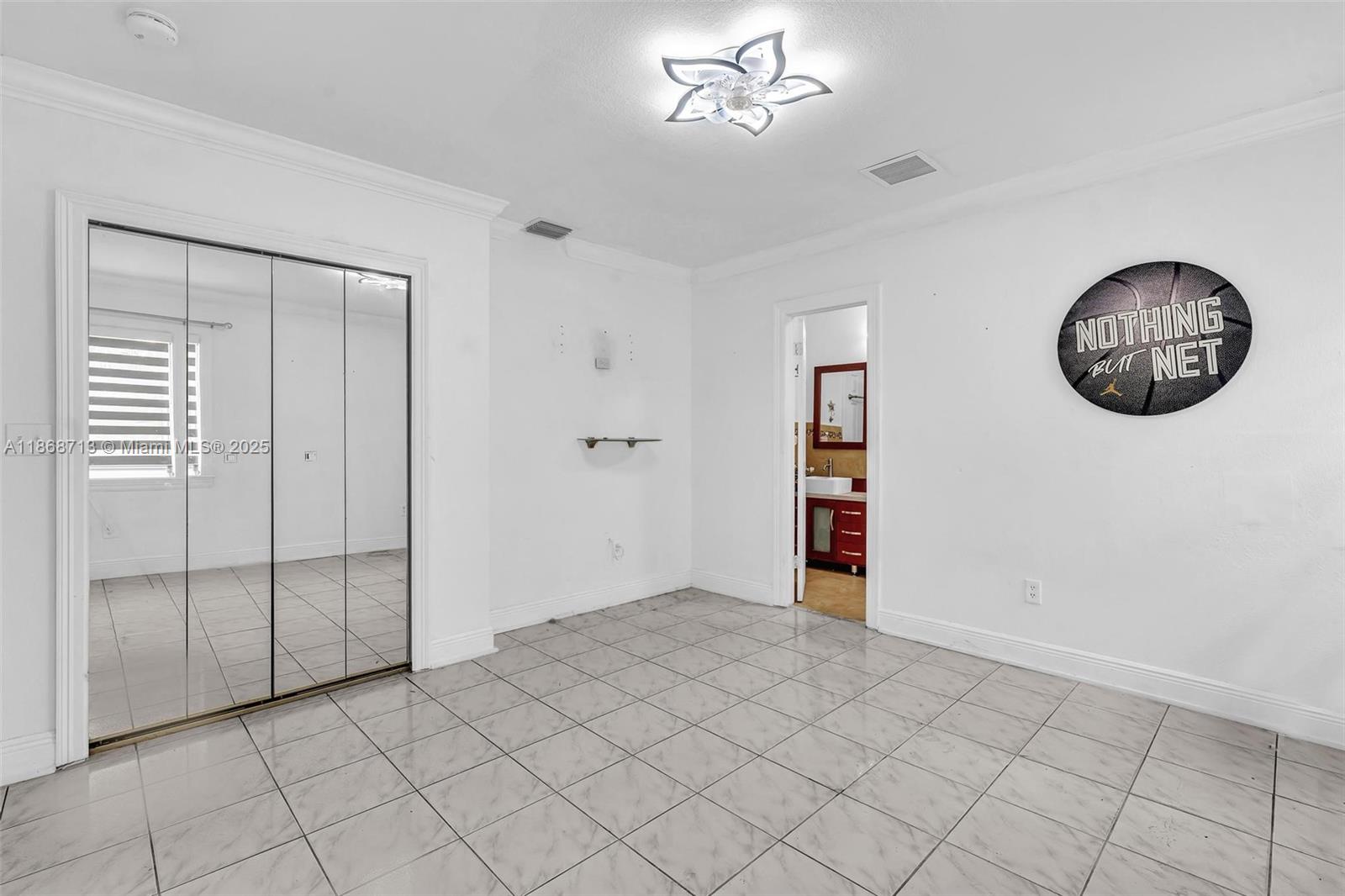 PALM SPRINGS AMD - Residential