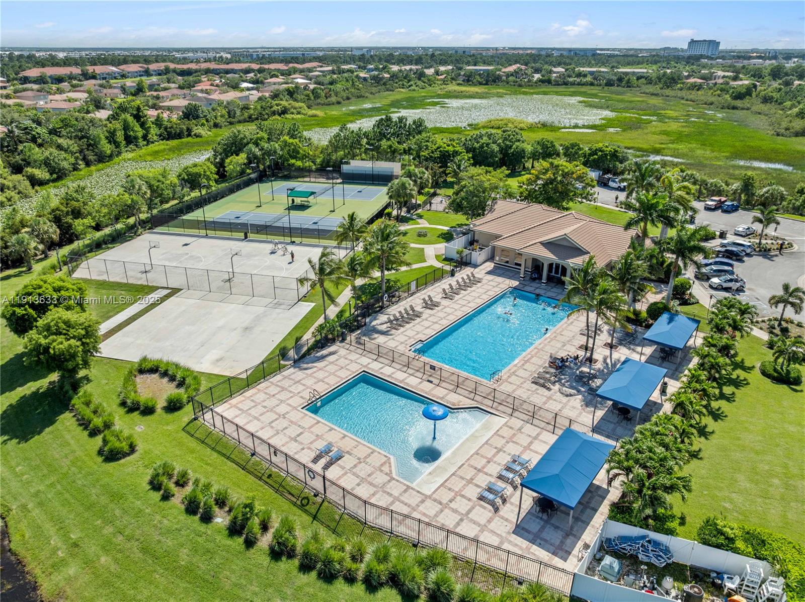 FOURTH  REPLAT OF PORTOFI - Residential