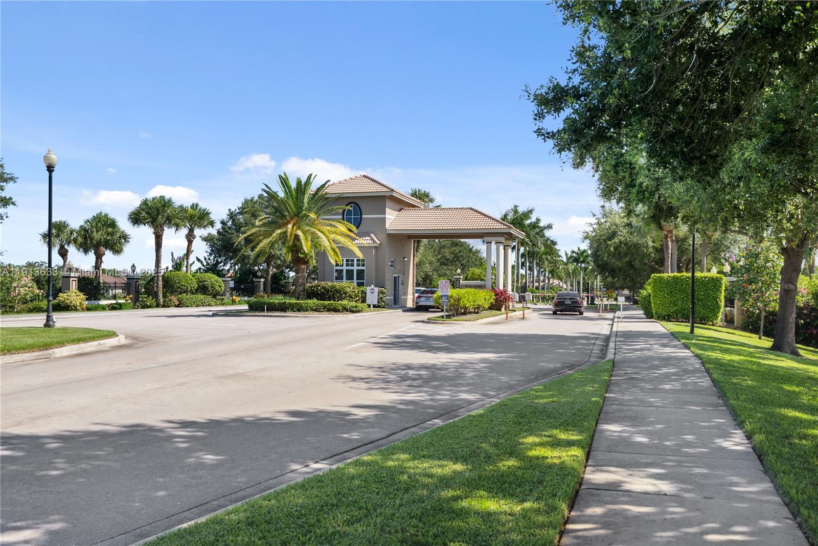 FOURTH  REPLAT OF PORTOFI - Residential