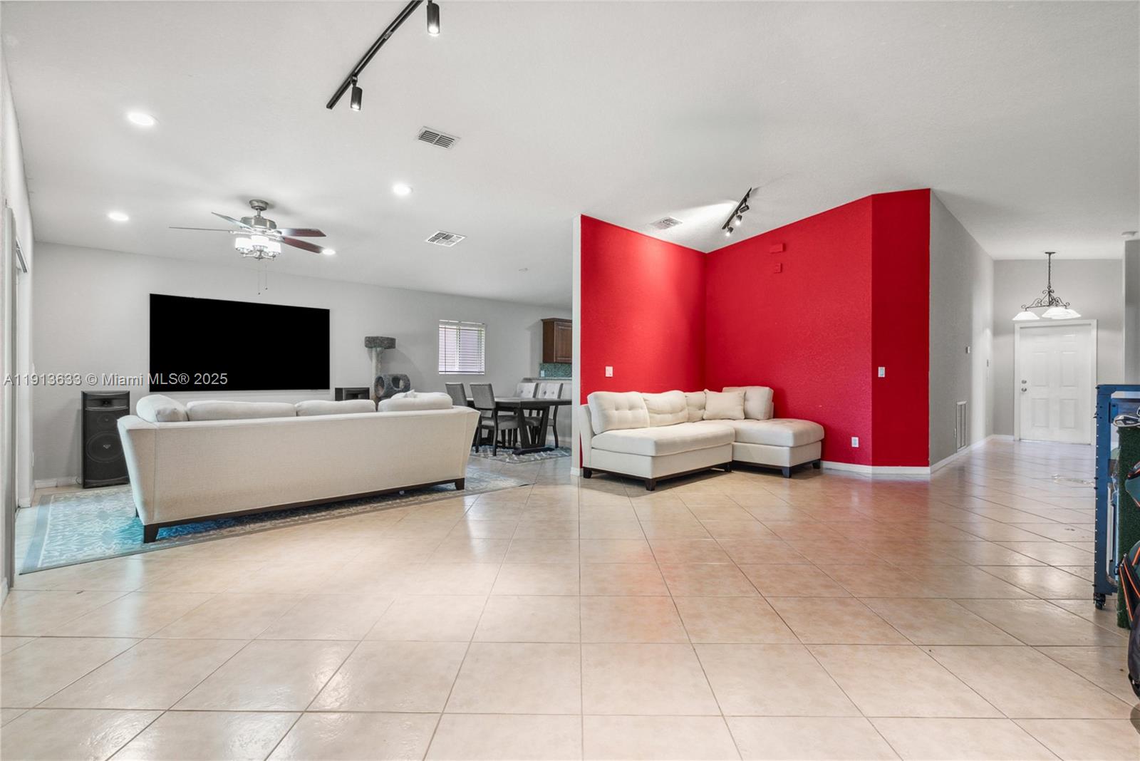 FOURTH  REPLAT OF PORTOFI - Residential