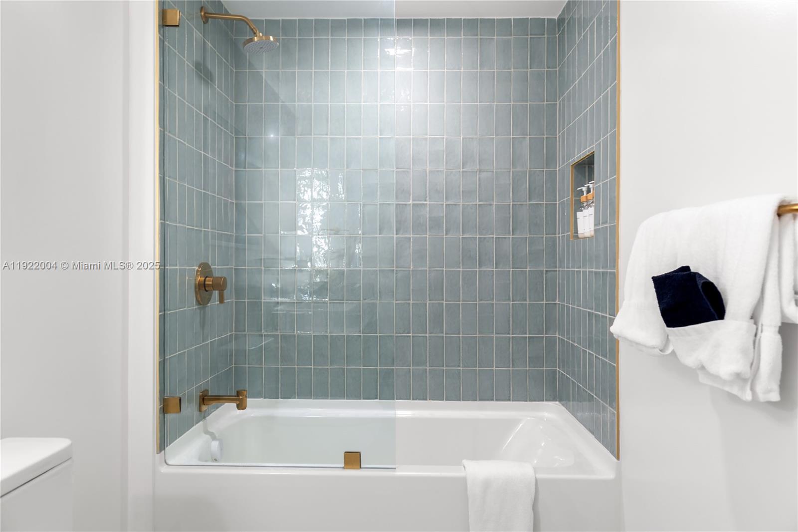 Gale Residences - Residential