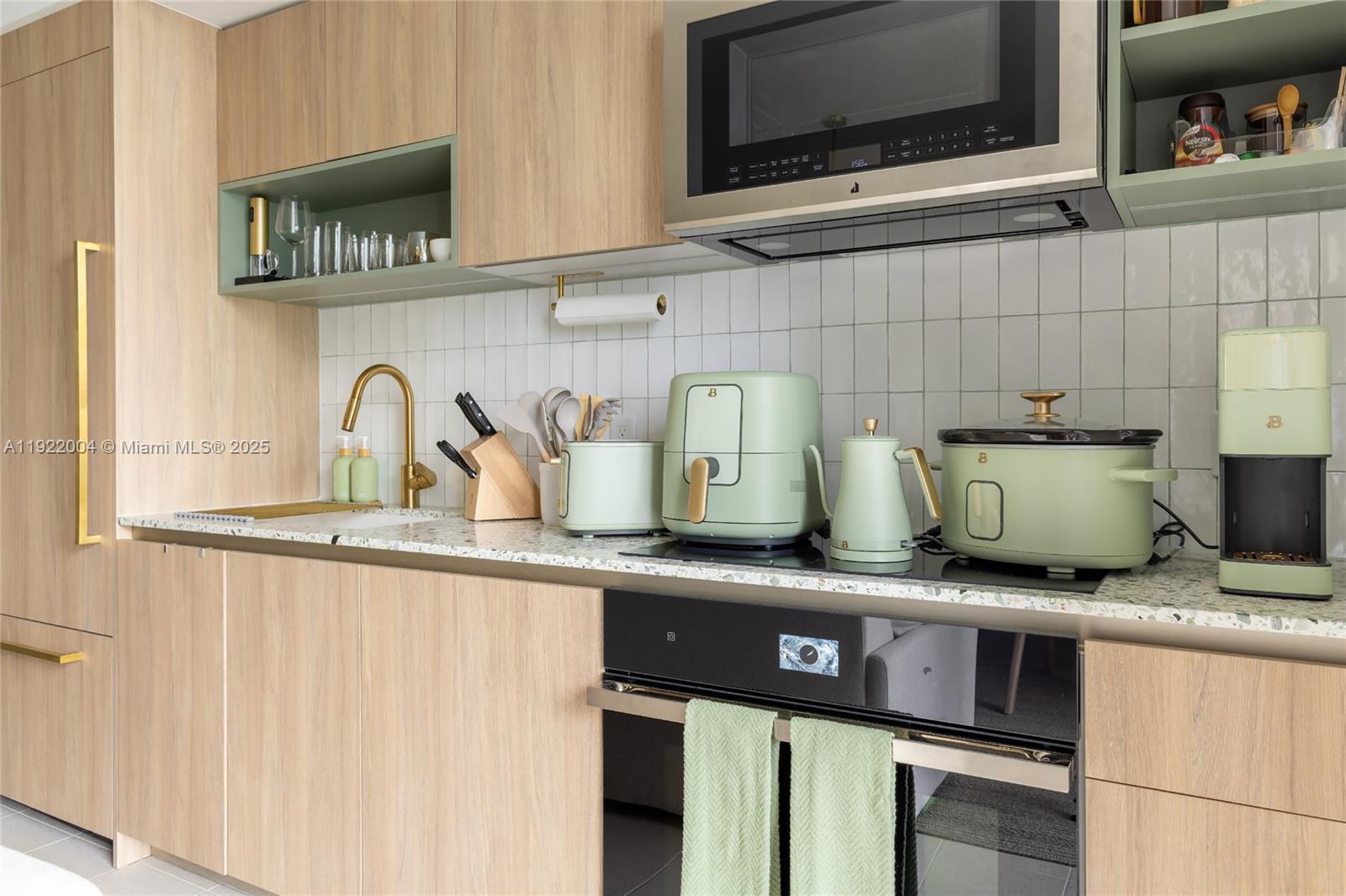 Gale Residences - Residential