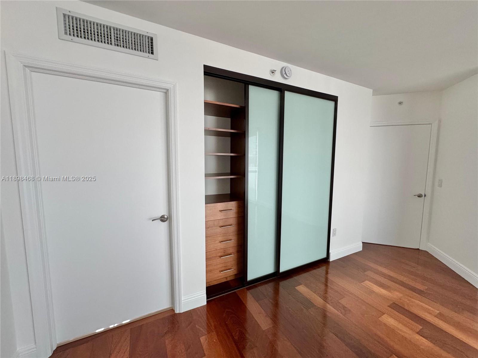 OCEANIA V CONDO - Residential Lease