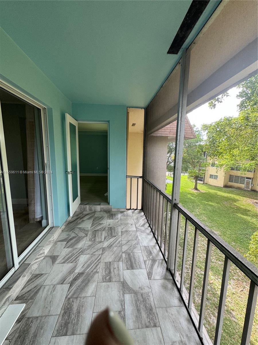 FIRST HORIZONS CONDO - Residential Lease