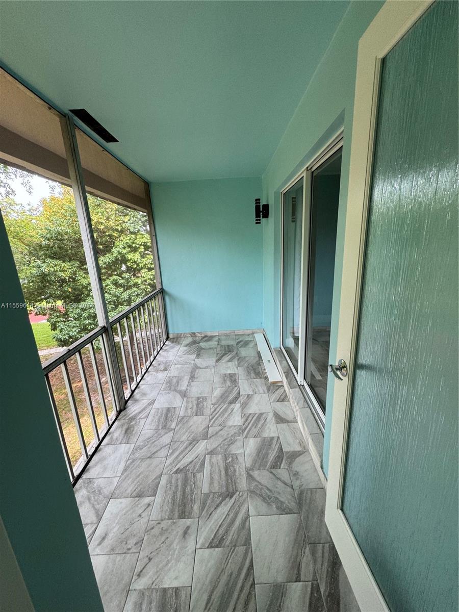 FIRST HORIZONS CONDO - Residential Lease