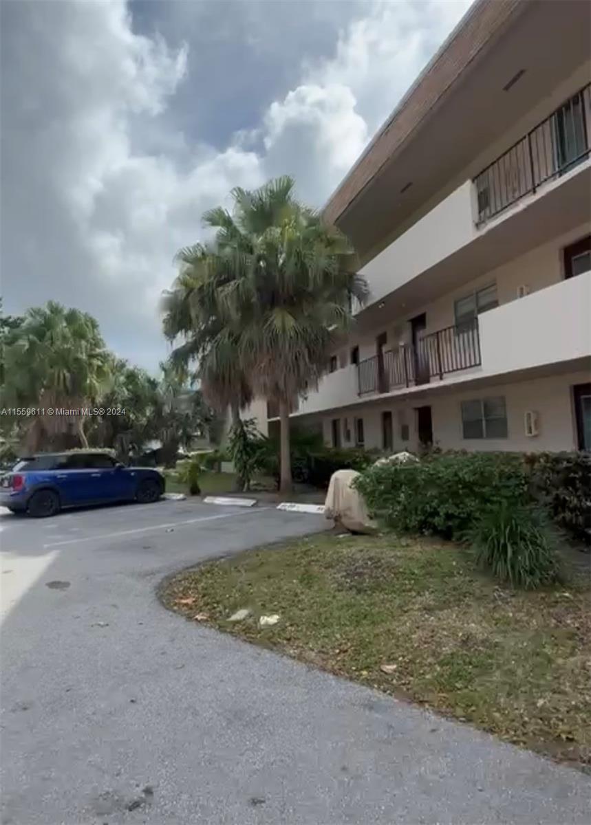 FIRST HORIZONS CONDO - Residential Lease