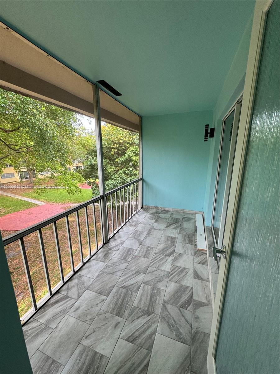 FIRST HORIZONS CONDO - Residential Lease