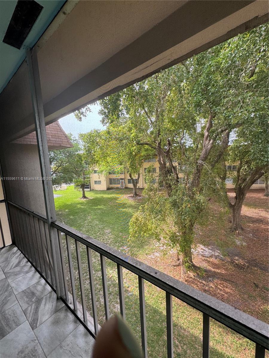 FIRST HORIZONS CONDO - Residential Lease