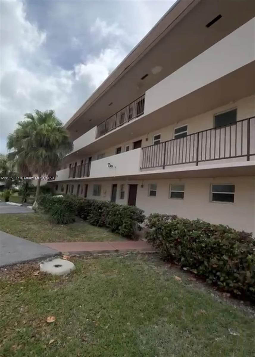 FIRST HORIZONS CONDO - Residential Lease