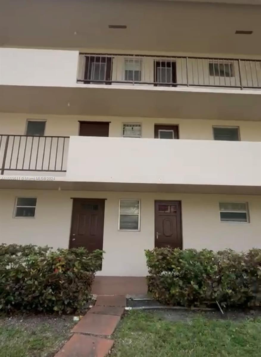 FIRST HORIZONS CONDO - Residential Lease