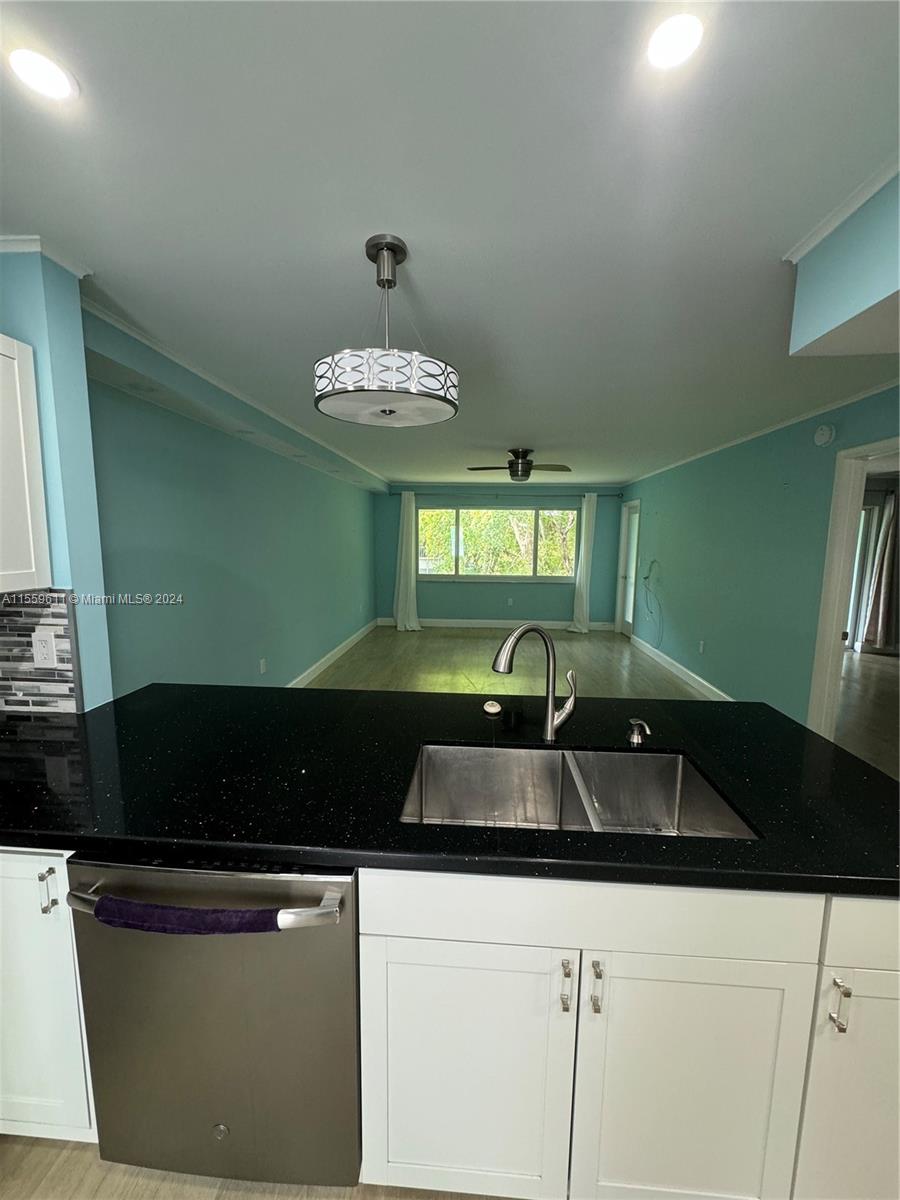 FIRST HORIZONS CONDO - Residential Lease